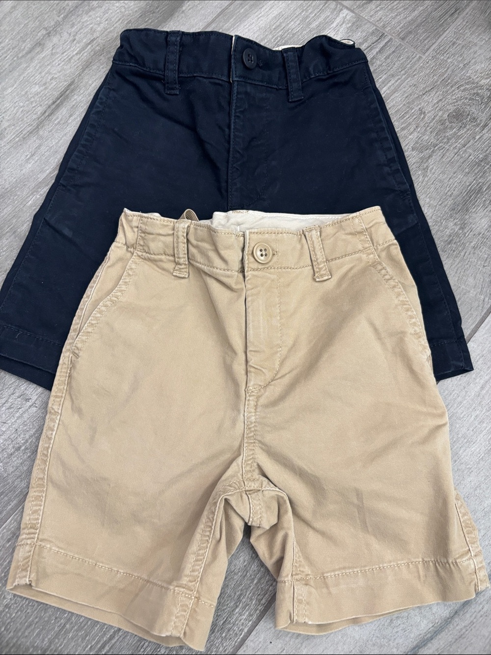 Gap kids size 5 - Kids Stretch Chino Shorts - Navy & Khaki